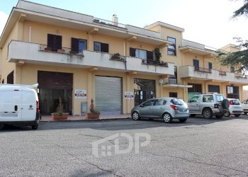 Foto 14 - Locale Commerciale Viale Giovanni XXIII
snc, Palombara Sabina - foto 14