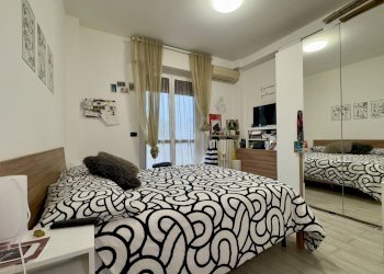 Camera da letto - Four-room apartment VIA PADOVA
353, Milano - photo 10