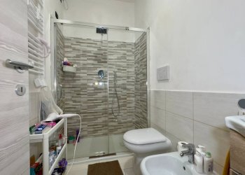 Bagno - Four-room apartment VIA PADOVA
353, Milano - photo 13