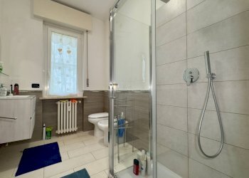 Bagno - Four-room apartment VIA PADOVA
353, Milano - photo 15