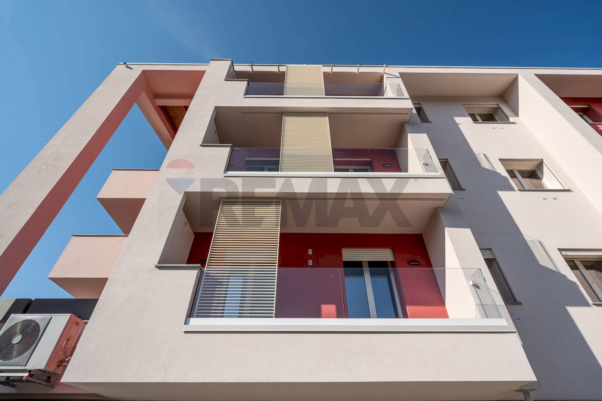 Edificio all\'aperto - Trilocale VIA FOCHI
 
snc, Langhirano - foto 3