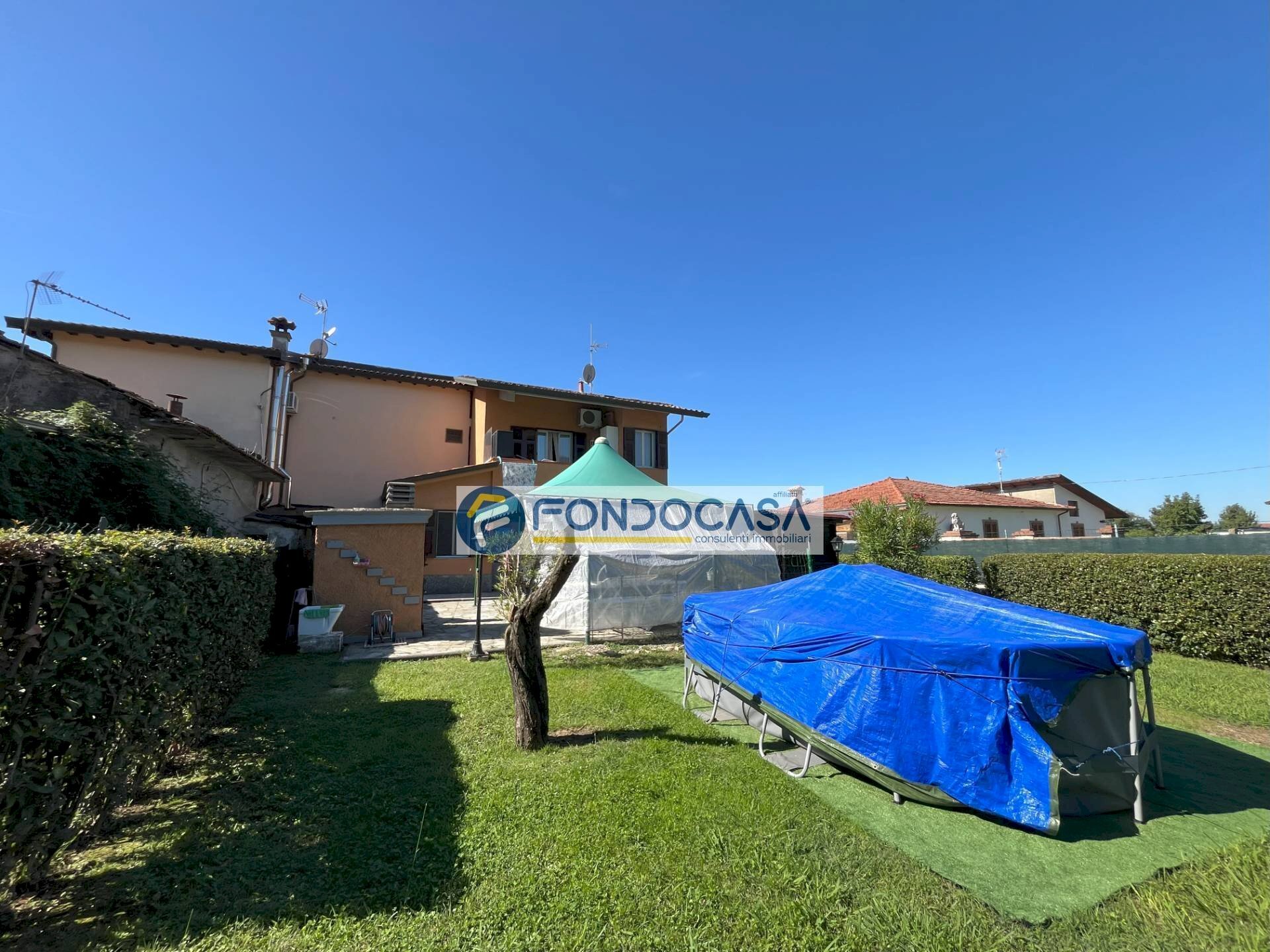 ESTERNO - Casa semi indipendente Via Alteta, Massa - foto 1