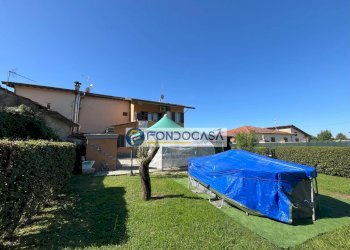 ESTERNO - Casa semi indipendente Via Alteta, Massa - foto 1