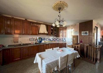 CUCINA - Casa semi indipendente Via Alteta, Massa - foto 13