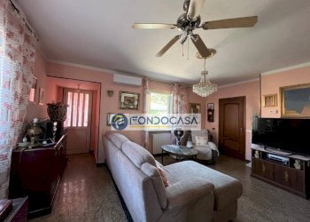 SOGGIORNO - Casa semi indipendente Via Alteta, Massa - foto 19