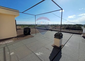 Terrazza - Trilocale via Ugo Festini
 
20, Paderno d'Adda - foto 3