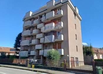 Edificio all\'aperto - Trilocale via Ugo Festini
 
20, Paderno d'Adda - foto 16