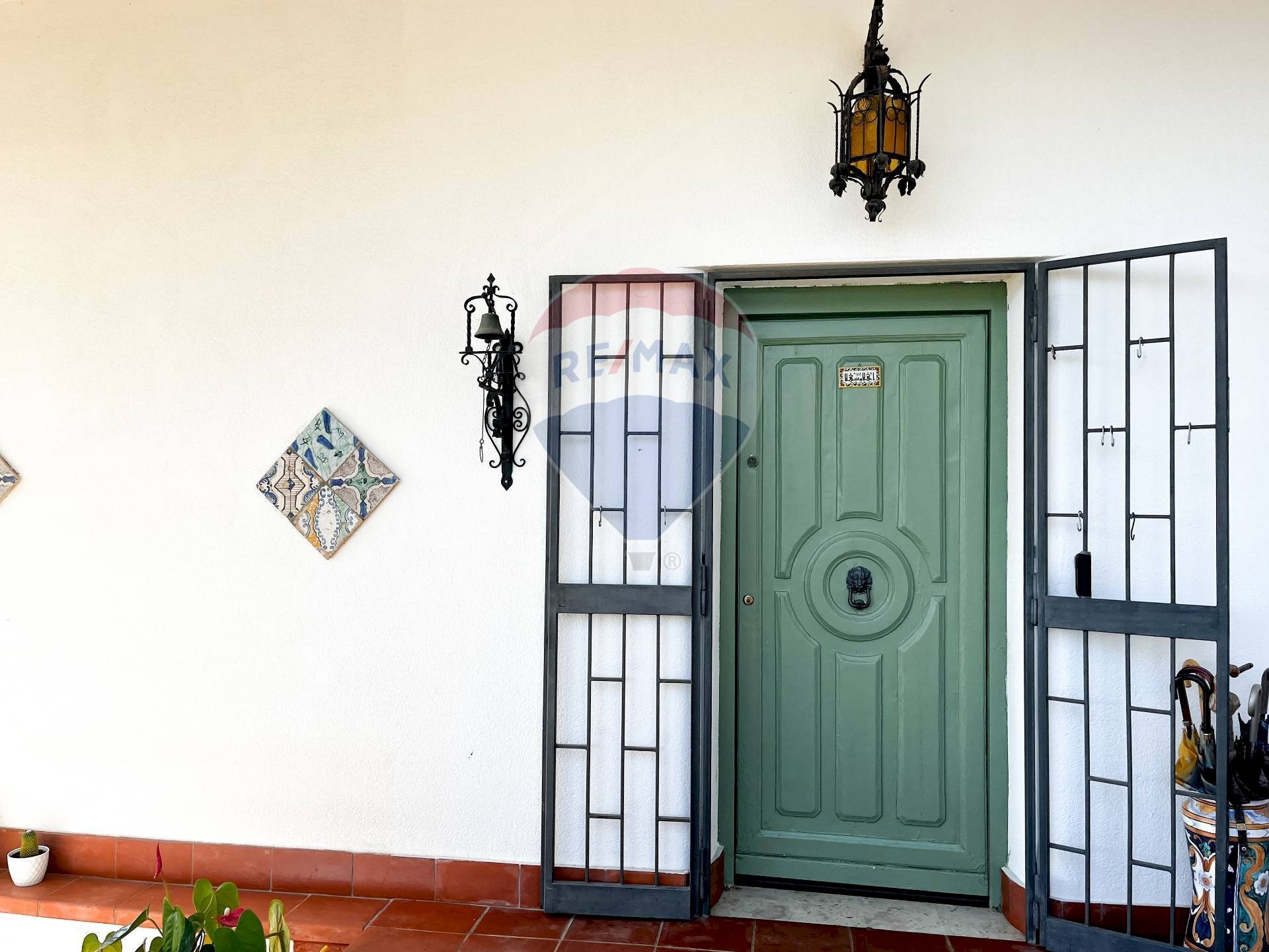 Hall / corridoio - Villa via del Monte
 
34, Monreale - foto 3