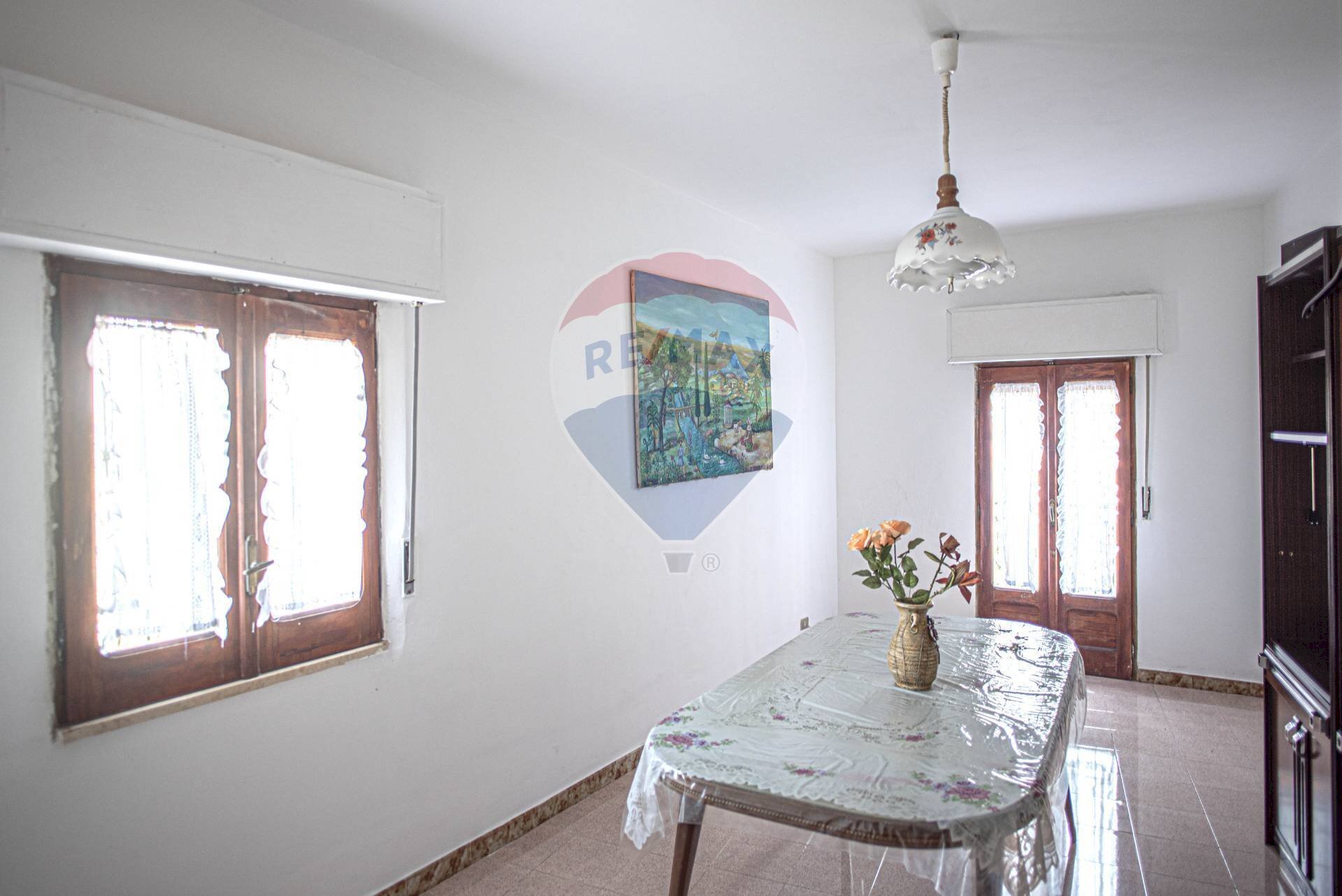 Sala da pranzo - Independent house via di Emilia
 
10, Vizzini - photo 3