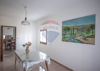 Sala da pranzo - Casa indipendente via di Emilia
 
10, Vizzini - foto 4