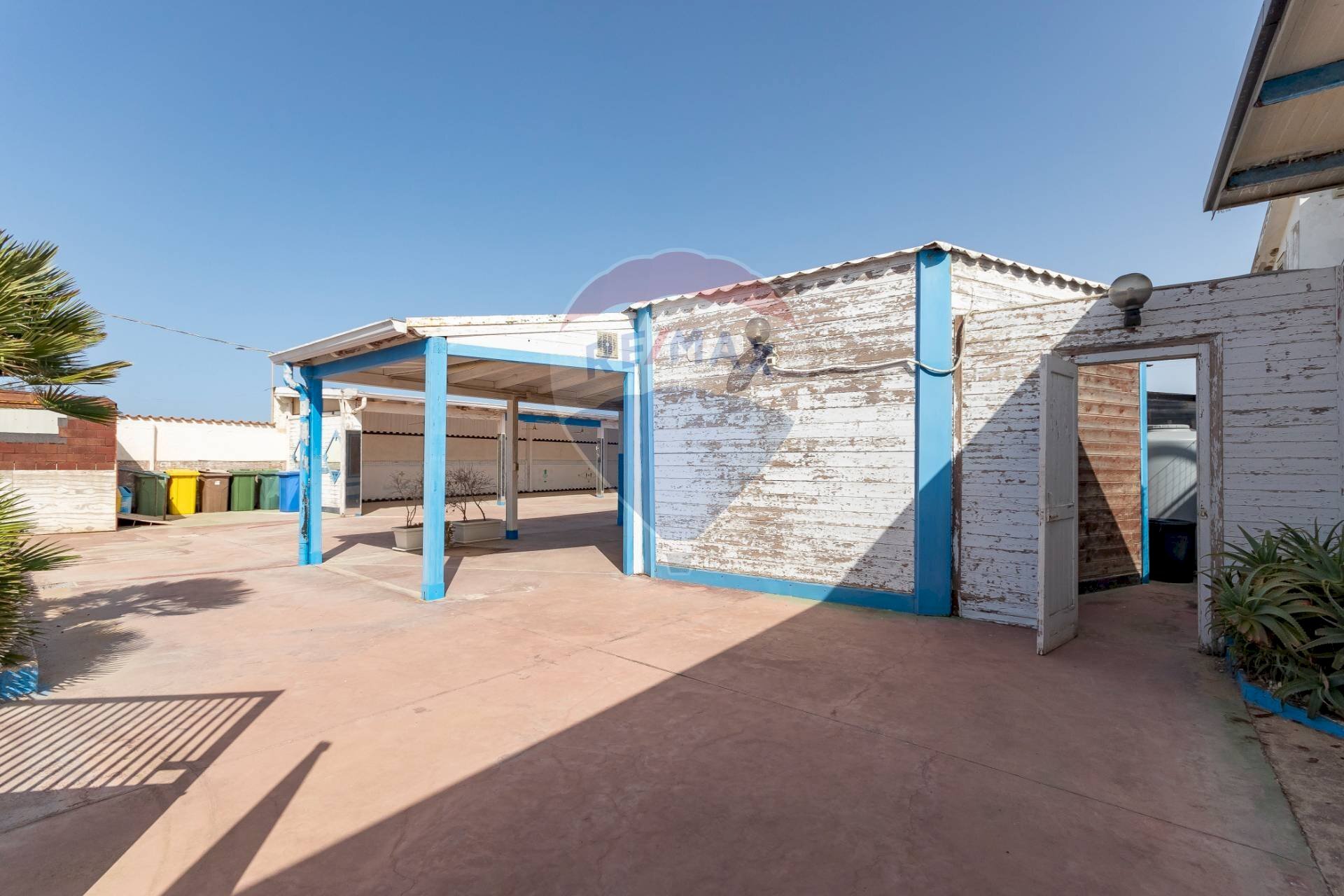 Terrazza - Attività Commerciale Via Costa Esperia, Vittoria - foto 3