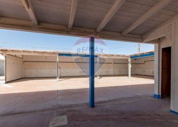 Terrazza - Attività Commerciale Via Costa Esperia, Vittoria - foto 5