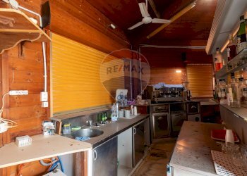 Cucina - Attività Commerciale Via Costa Esperia, Vittoria - foto 17