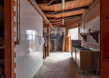 Parcheggio - Attività Commerciale Via Costa Esperia, Vittoria - foto 29