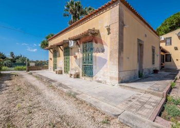 Casa all\'aperto - Villa CONTRADA DESERTO
 
227, Comiso - foto 11
