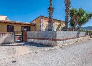 Casa all\'aperto - Villa CONTRADA DESERTO
 
227, Comiso - foto 6