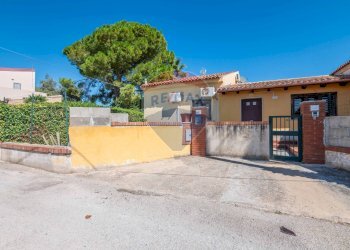 Casa all\'aperto - Villa CONTRADA DESERTO
 
227, Comiso - foto 7