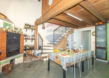 Sala da pranzo - Villa CONTRADA DESERTO
 
227, Comiso - foto 36