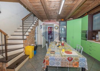 Sala da pranzo - Villa CONTRADA DESERTO
 
227, Comiso - foto 39