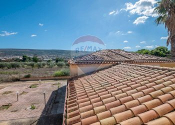 Vista delle montagne - Villa CONTRADA DESERTO
 
227, Comiso - foto 43