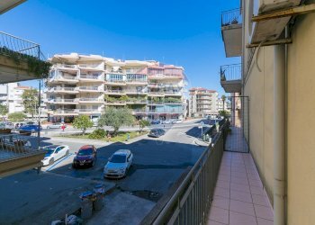 Balcone - Appartamento Piazza Vann'Antò, Ragusa - foto 4