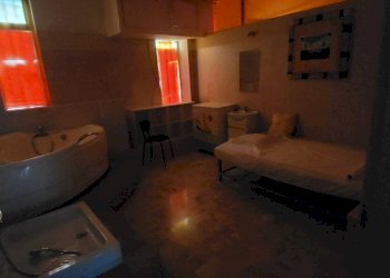 Foto 13 - Locale Commerciale piazza Vittime dei lager nazisti
 
21, Pontedera - foto 13