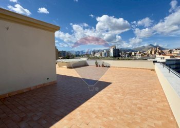 Terrazza - Appartamento piazza ponte Ammiraglio
 
245, Palermo - foto 20