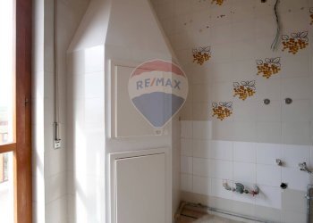 Bagno - Trilocale Via 2 Giugno, Toritto - foto 5