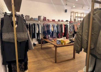 Cabina armadio - Attività Commerciale Via Dante Alighieri, Bari - foto 13