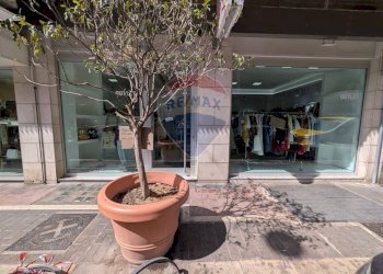 Edificio all\'aperto - Commercial Premises Via Alessandro Manzoni
 
97, Bari - photo 7