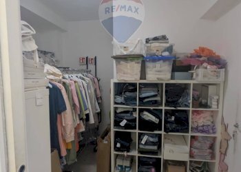 Cabina armadio - Commercial Premises Via Alessandro Manzoni
 
97, Bari - photo 18