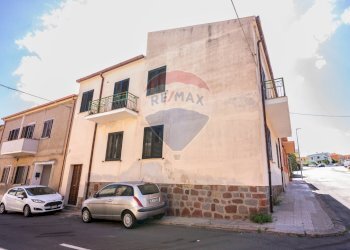 Edificio all\'aperto - Casa semi indipendente Via Olanda
 
2, Sorso - foto 5