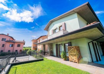 Foto 3 - Semi-detached house via Padania
 
snc, Corte Franca - photo 3