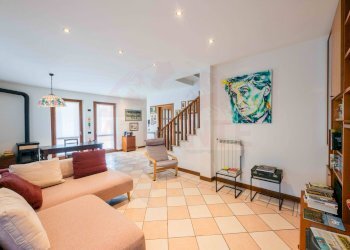 Foto 16 - Semi-detached house via Padania
 
snc, Corte Franca - photo 16