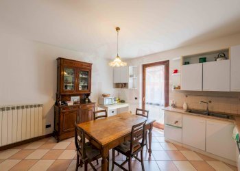 Foto 21 - Semi-detached house via Padania
 
snc, Corte Franca - photo 21