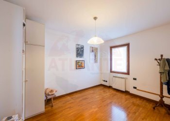 Foto 27 - Semi-detached house via Padania
 
snc, Corte Franca - photo 27