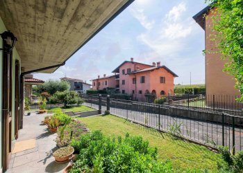 Foto 77 - Semi-detached house via Padania
 
snc, Corte Franca - photo 77