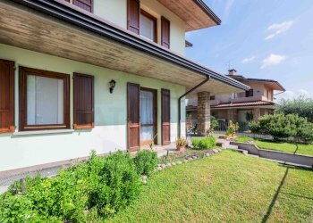 Foto 78 - Semi-detached house via Padania
 
snc, Corte Franca - photo 78