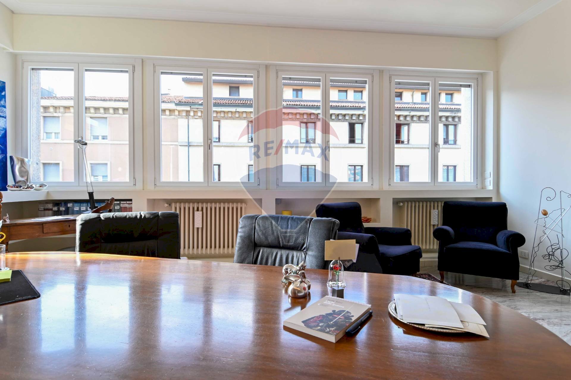 Soggiorno - Ufficio Via Torquato Taramelli
 
1, Bergamo - foto 2