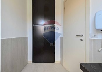 Hall / corridoio - Ufficio Via Torquato Taramelli
1, Bergamo - foto 44