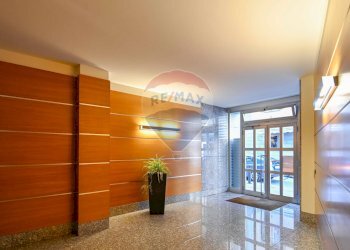 Ricezione / Lobby - Ufficio Via Torquato Taramelli
1, Bergamo - foto 49