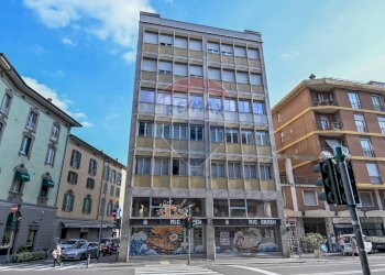 Edificio all\'aperto - Ufficio Via Torquato Taramelli
1, Bergamo - foto 54