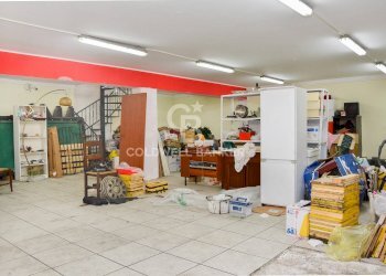 Foto 1 - Magazzino Via Diana
 
122, Fiumefreddo di Sicilia - foto 1