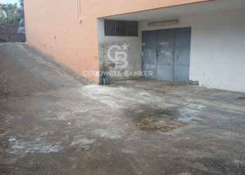 Foto 6 - Magazzino Via Diana
 
122, Fiumefreddo di Sicilia - foto 6