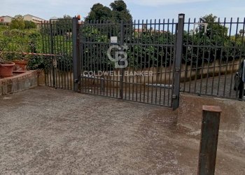 Foto 10 - Magazzino Via Diana
 
122, Fiumefreddo di Sicilia - foto 10