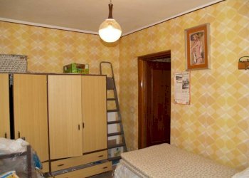 Camera da letto - Two-room apartment via Rafel, 15, Frabosa Sottana - photo 2