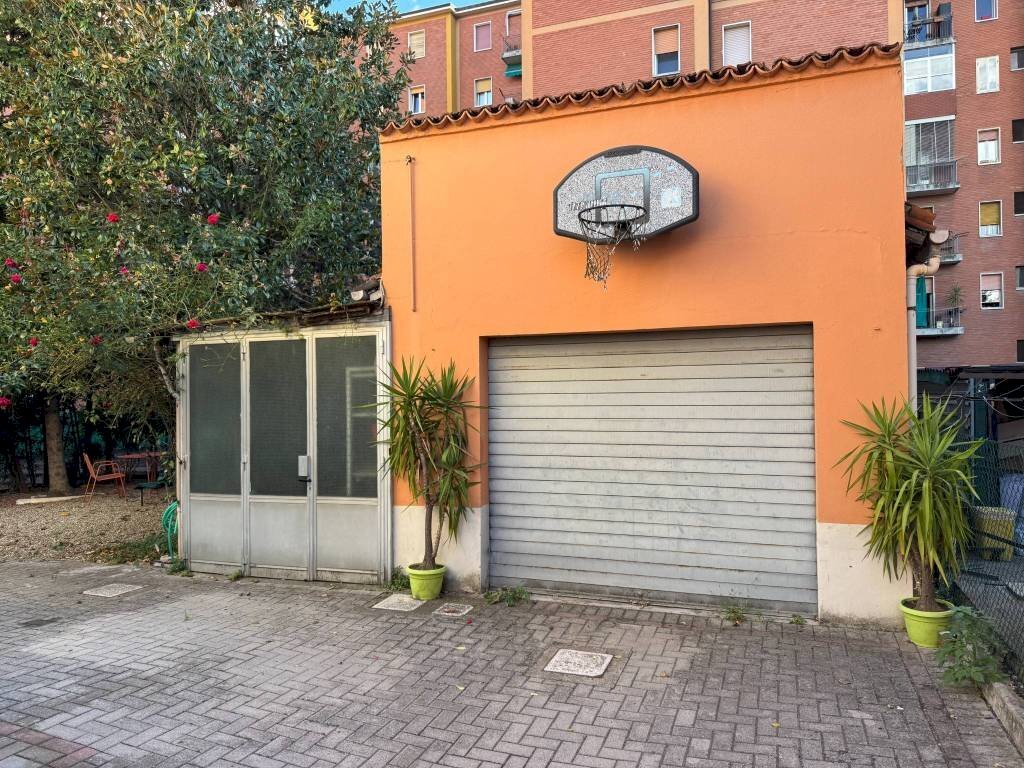 Box auto - Box via Pietro Antonio Cataldi, 35, Bologna (zona Borgo Panigale) - foto 1