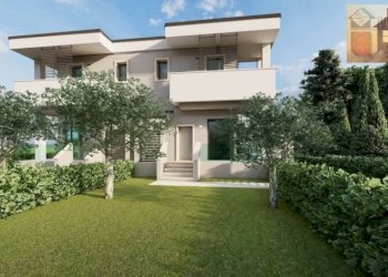 Giardino - Villa via delle Betulle, Campi Bisenzio - foto 3