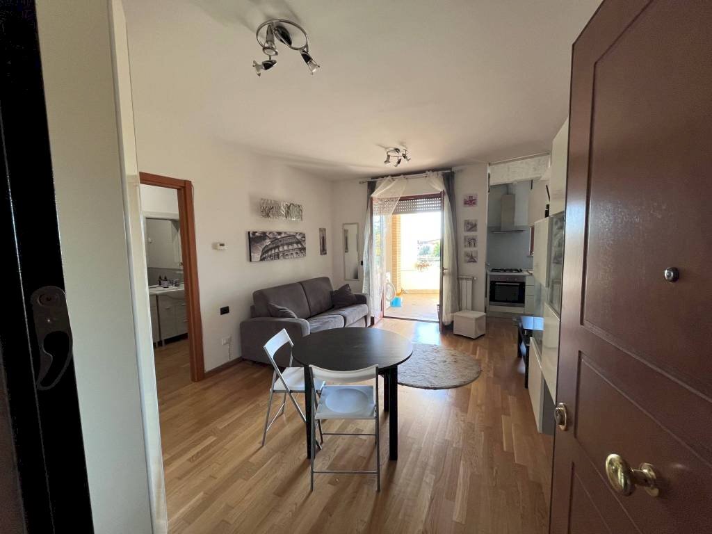 Salone - Monolocale via Daniele Badiali, Roma - foto 3