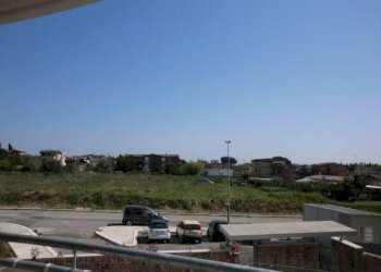 Terrazzo - One-room apartment via Daniele Badiali, Roma - photo 11